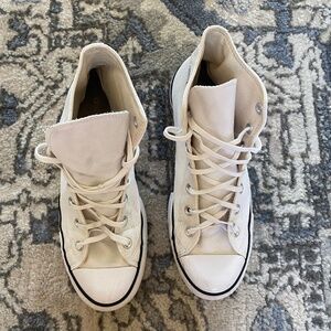 Hightop white converse